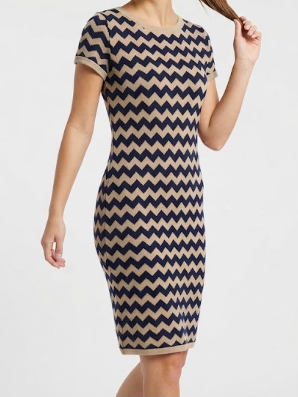 Lilly Pulitzer Navy and Tan Chevron Knit Sheath Women’s Dress Size Medium